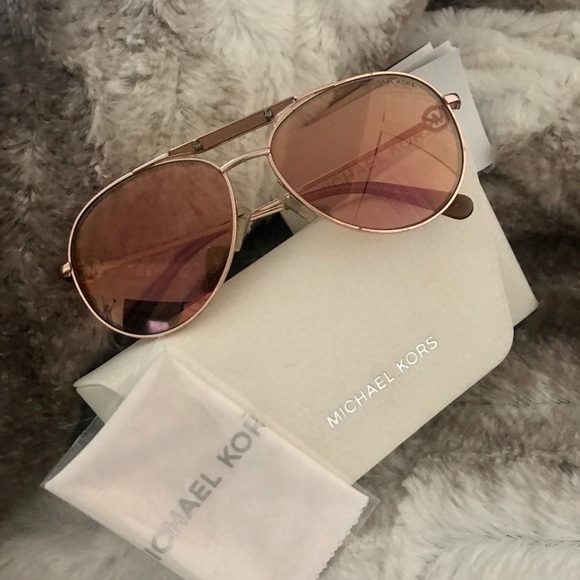 Michael Kors Sunglases - Picture 1 of 8